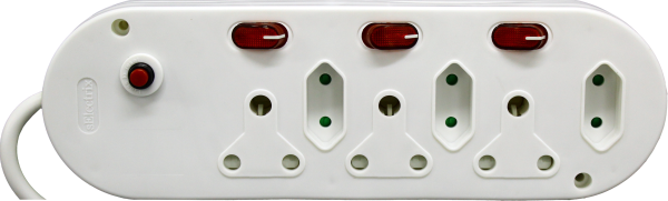 Multiplug 3x15 + 3x5 + Illuminated Switch Vc1